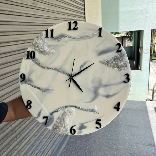 White Abstract clock